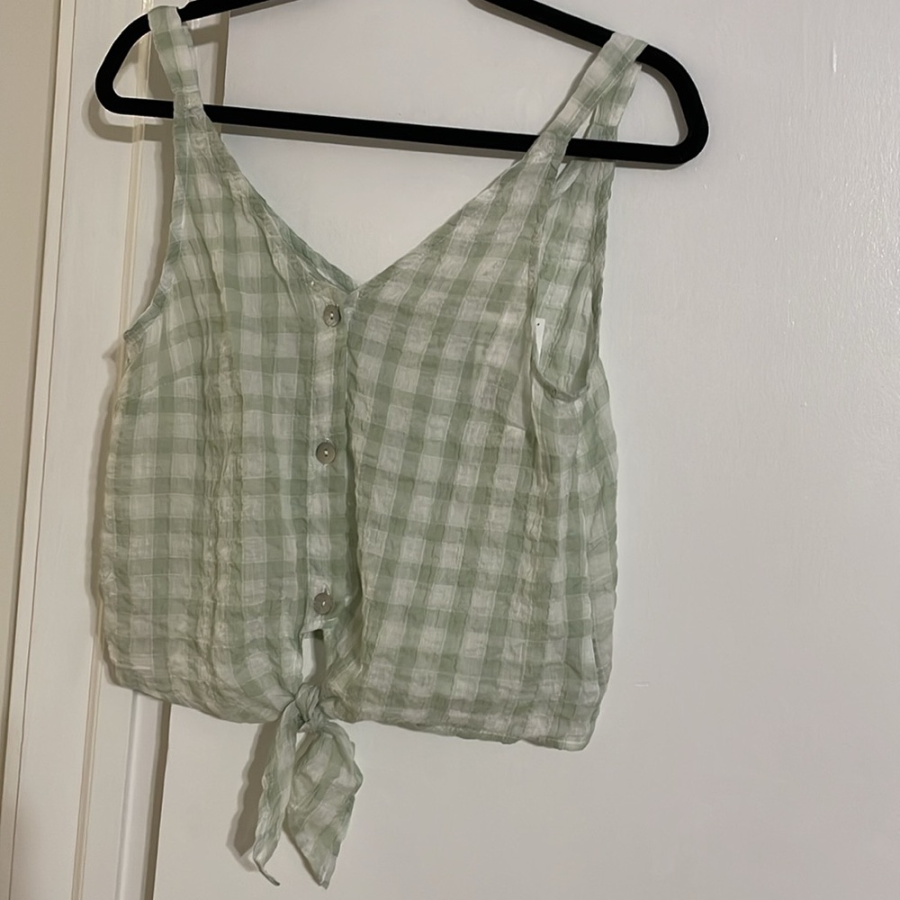 Cloth & Stone green & white checked sheer top in size Small NWT